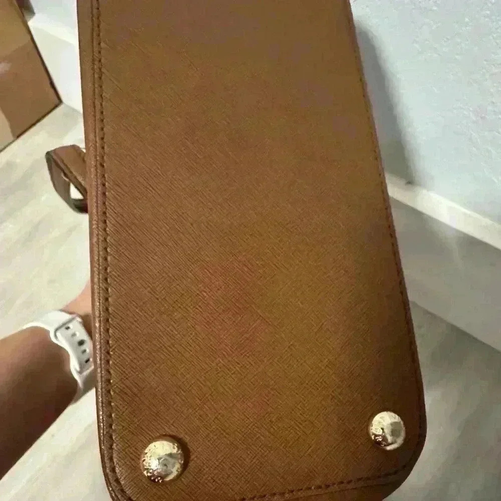 Michael Kors Tote Bag Brown Leather Shoulder Bag MK Charm Gold Hardware - Picture 14 of 14